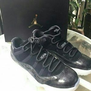 Jordan 11 Barrons