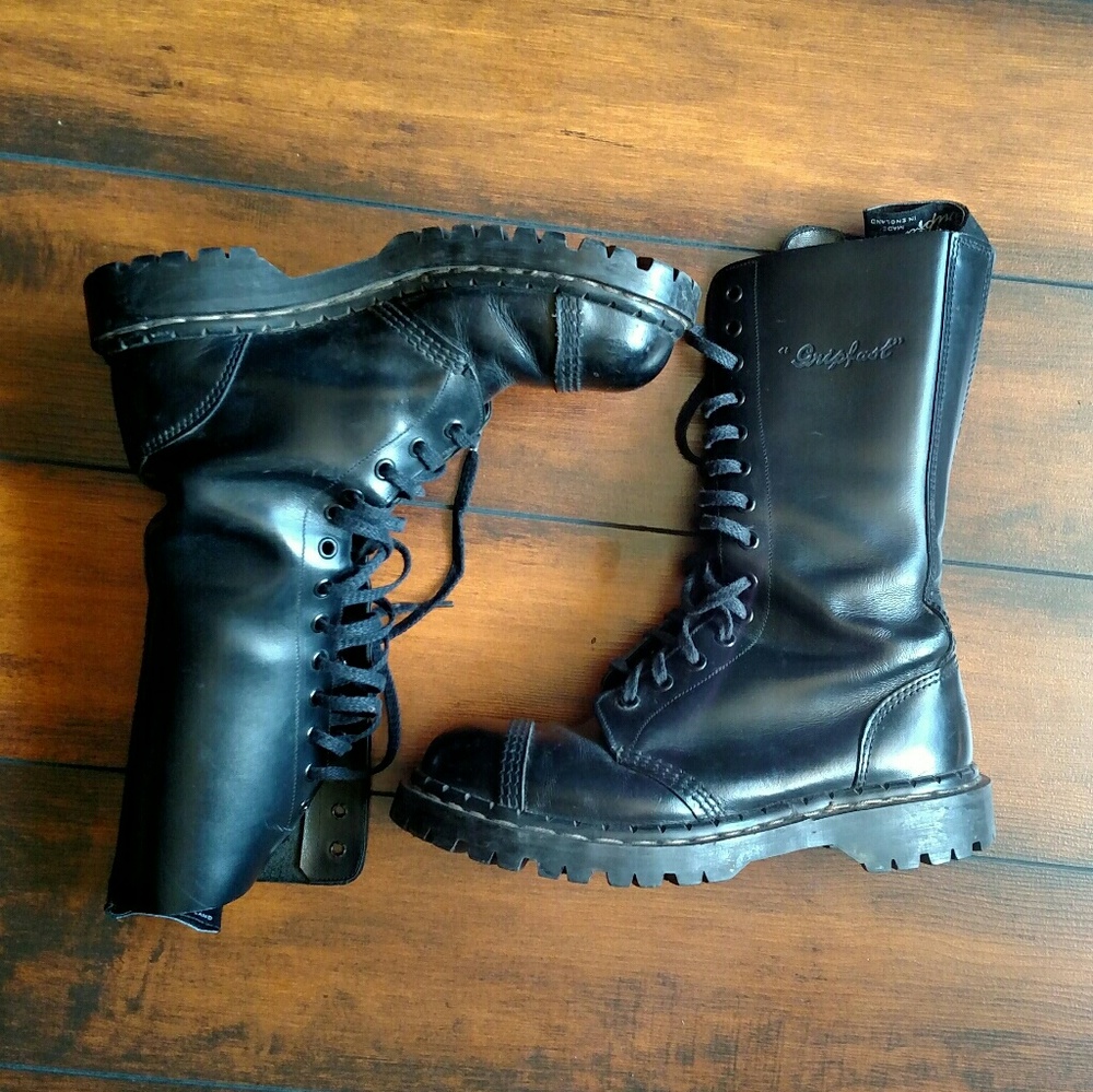 Gripfast Black 14 eye steel toe combat boots