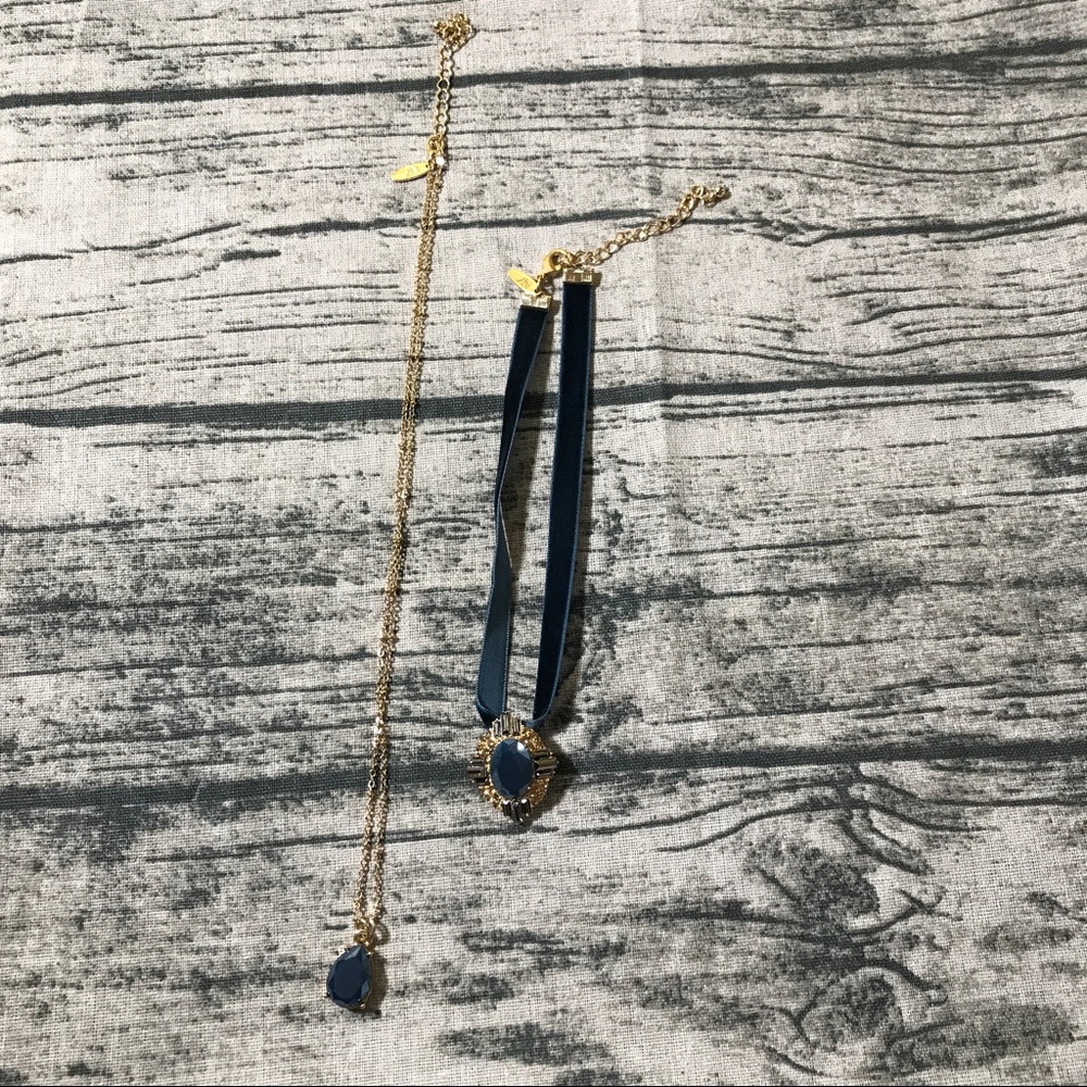 Blue & Gold Velvet Choker set 👯
