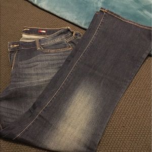 Arizona Jeans