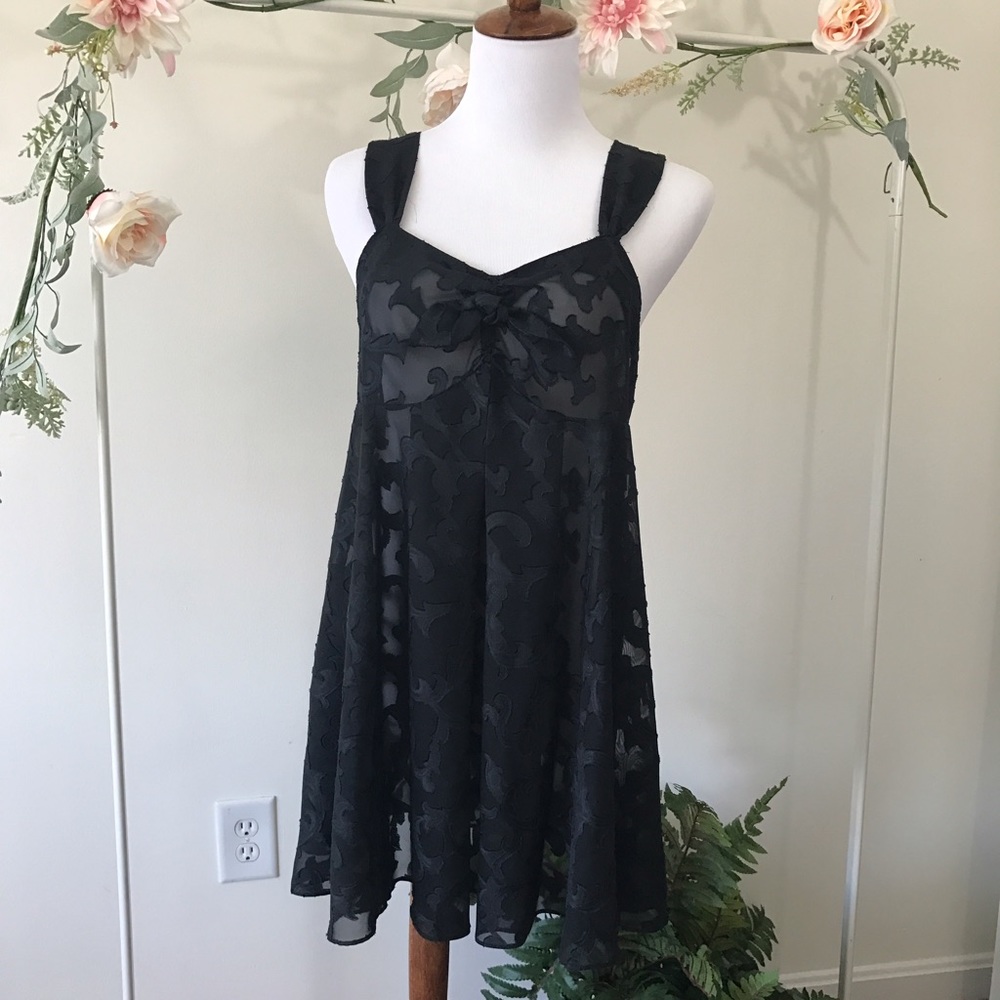 VS Gold Label Baby Doll Dress