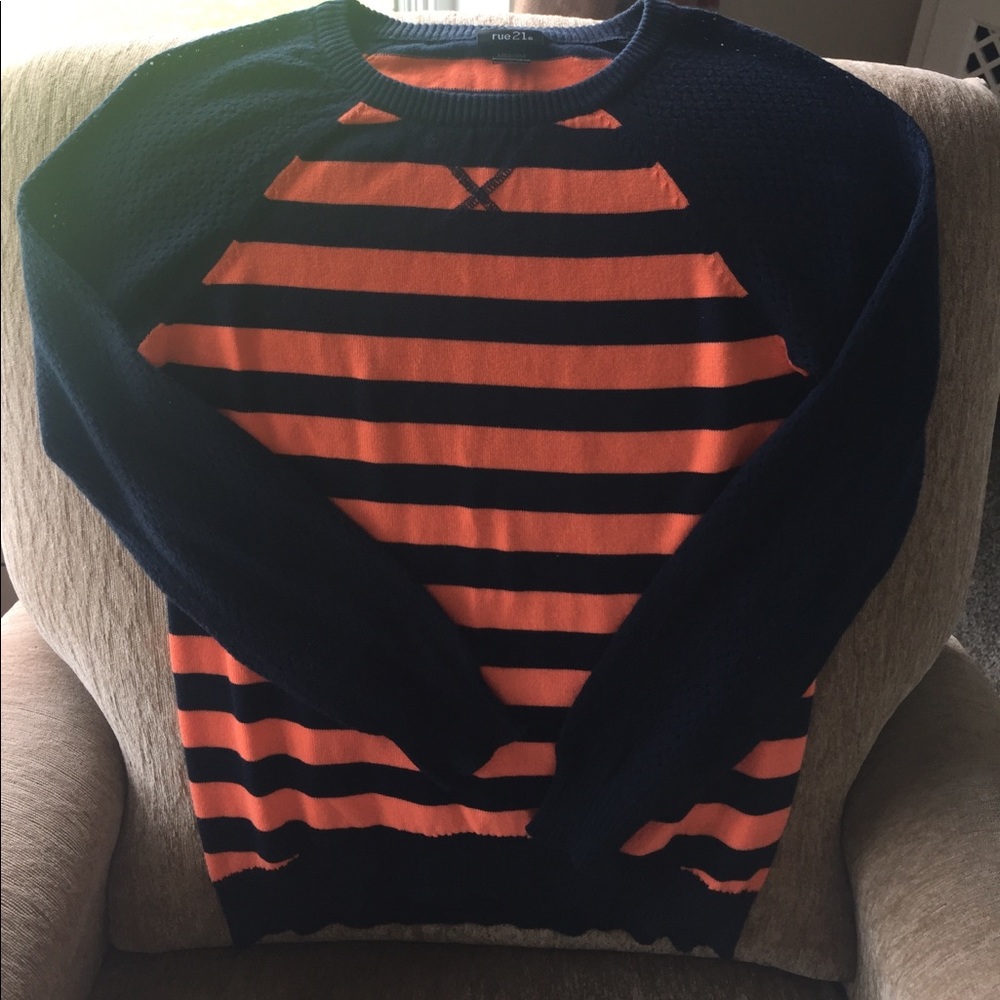 rue 21 Light Sweater