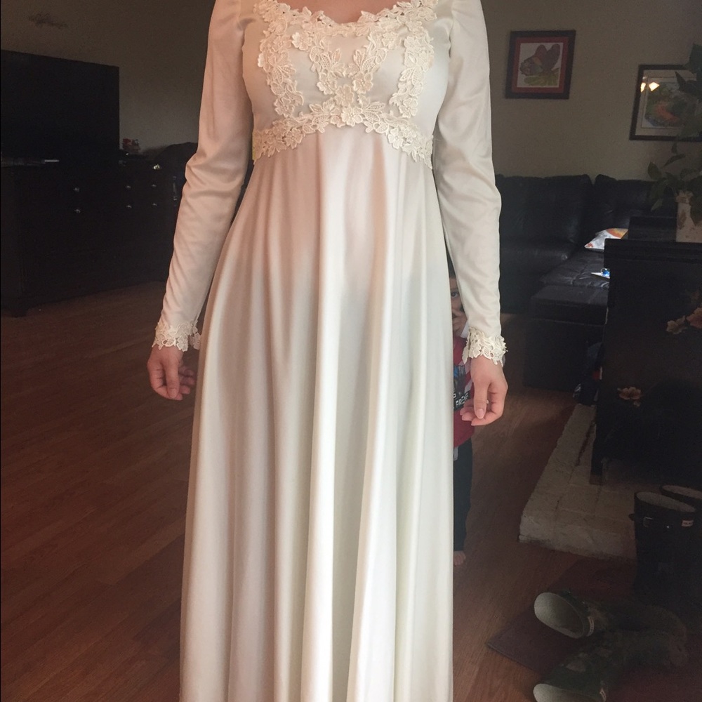 Vintage Wedding dress