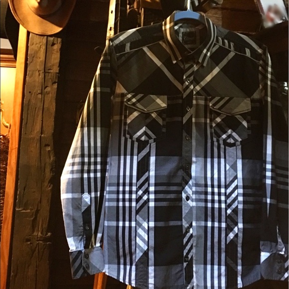 Wilhem Long Sleeve Shirt (7 Diamonds)