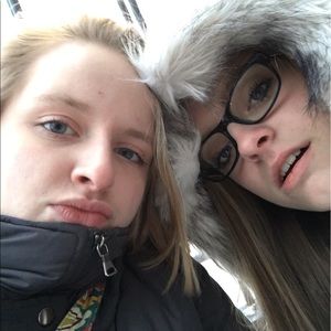 Meet your Posher, Hailey