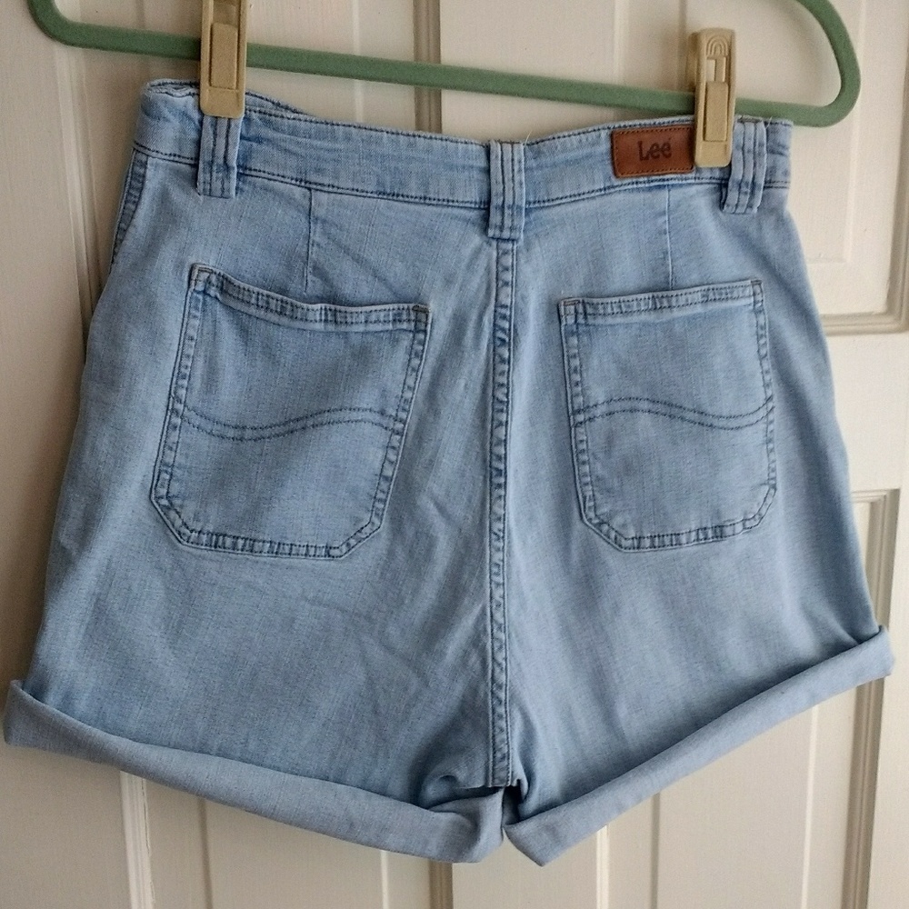 Lee "mom jeans" high waist shorts