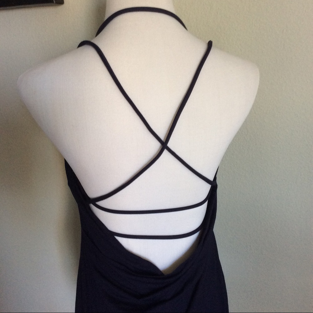 Lululemon navy blue open back cross strap - Picture 3 of 6