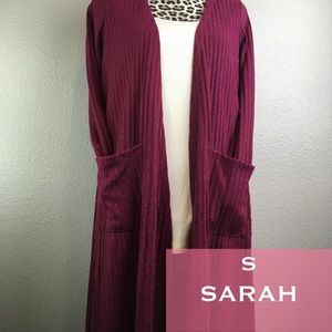 Lularoe Small burgundy Sarah
