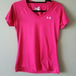 Under Armour Heat Gear semi-fitted pink tee