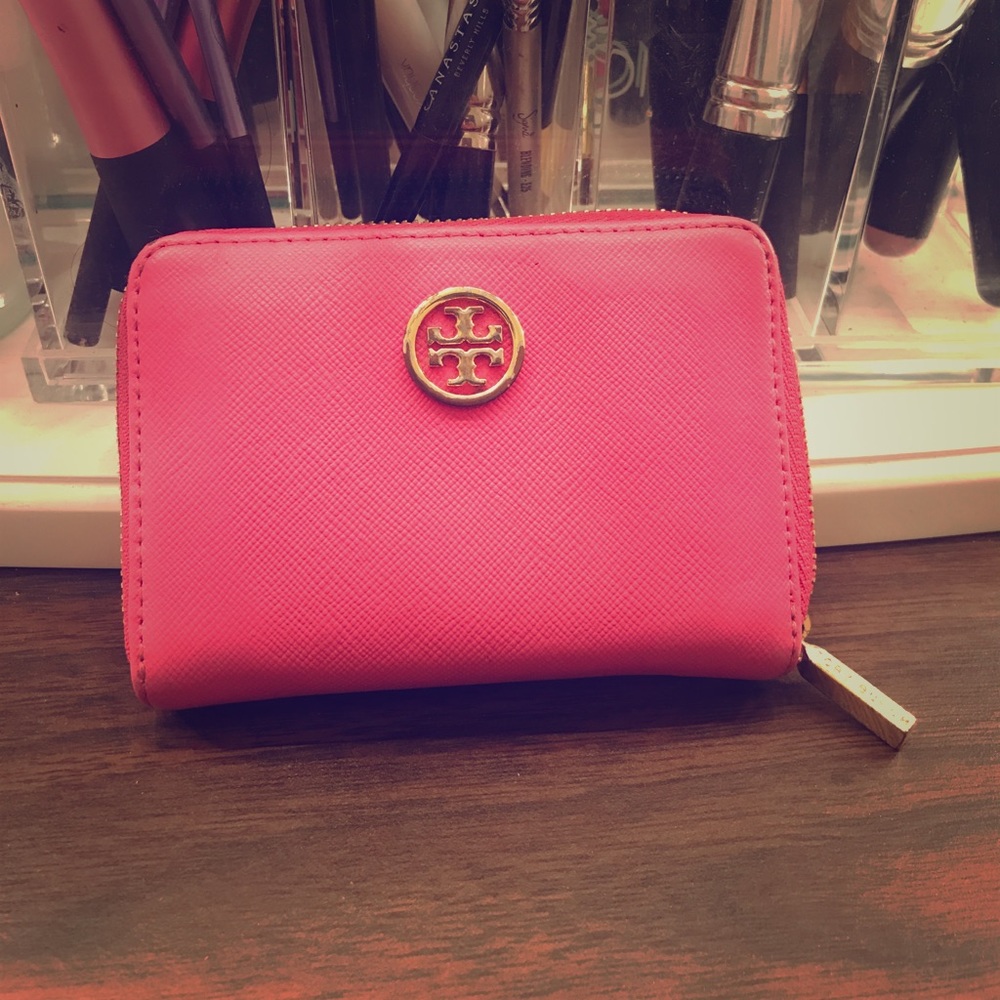 Pink Tory Burch key wallet
