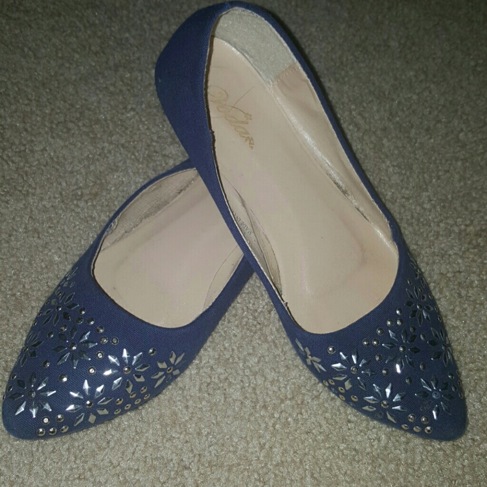 Navy Flats