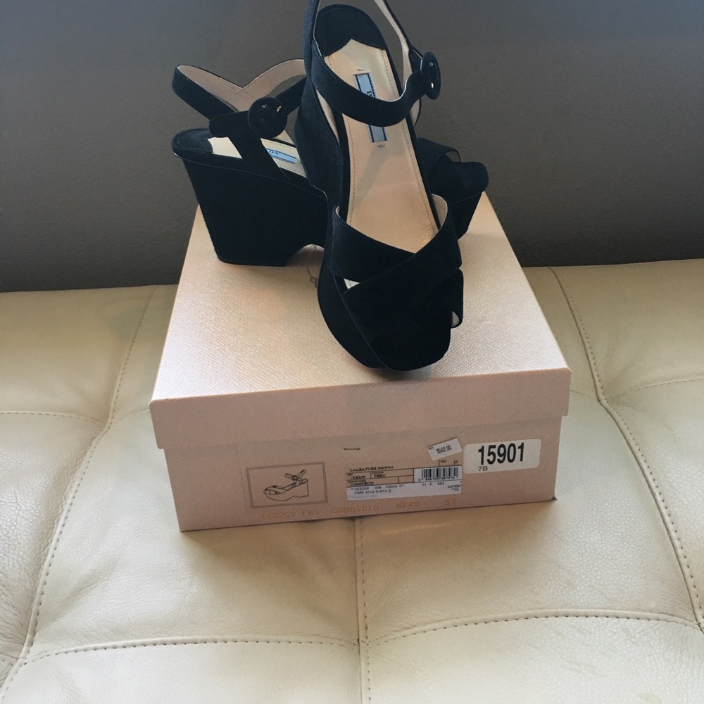 BRAND NEW - Prada "Calzature Donna" shoe