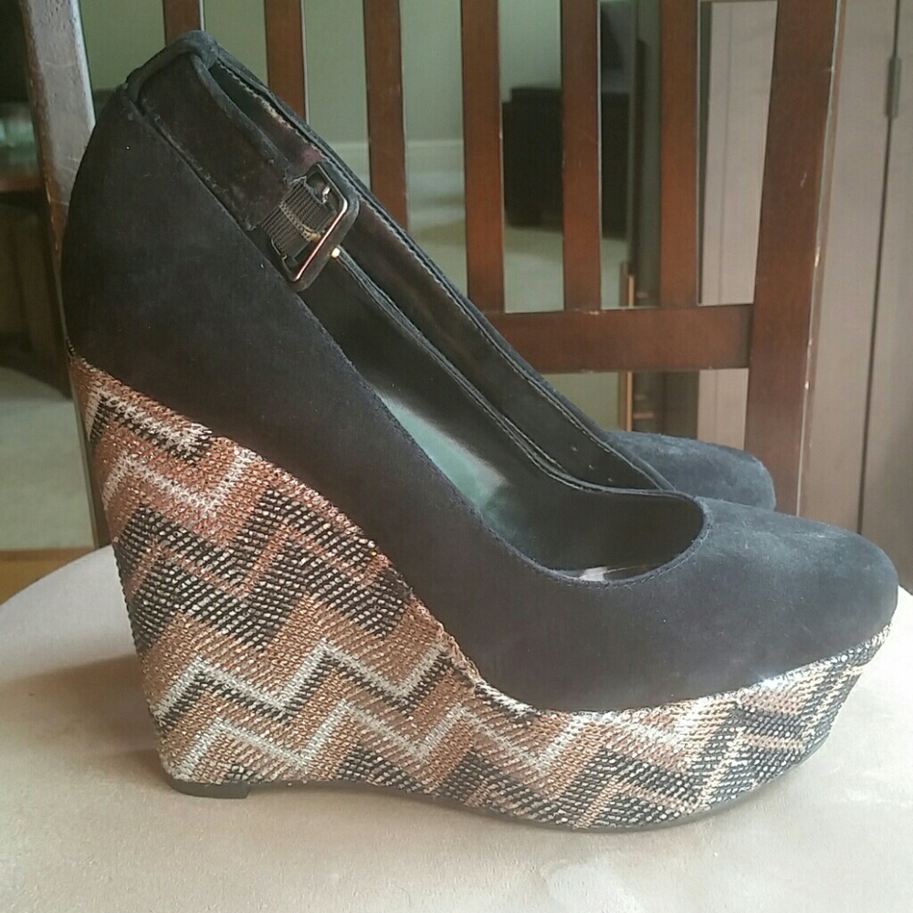 Jessica Simpson Wedges
