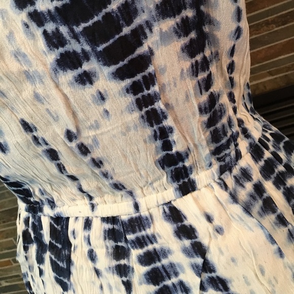 Navy Blue White Tie Dye Romper - Picture 5 of 5