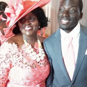 Meet your Posher, Naa adoley