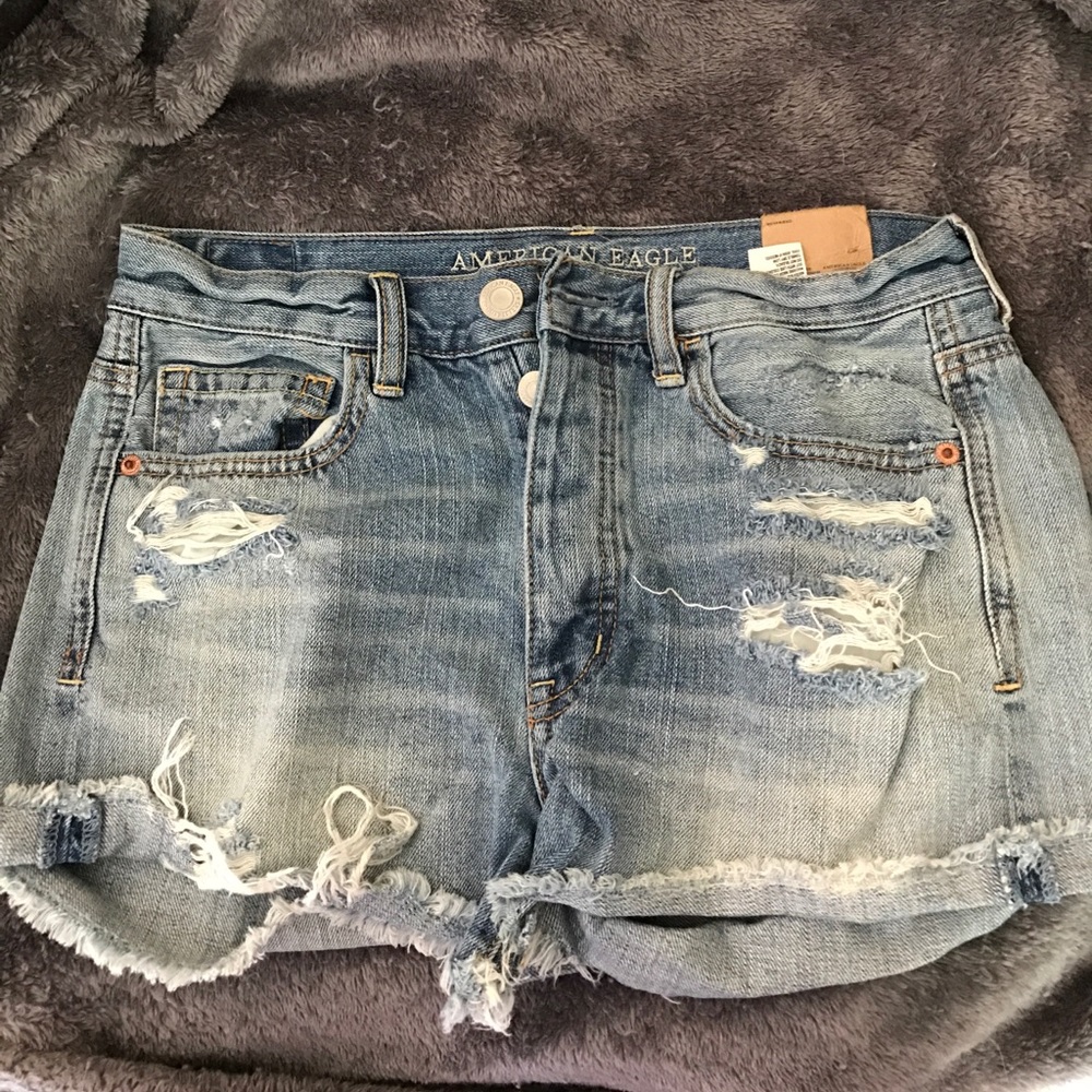 American Eagle boyfriend shorts