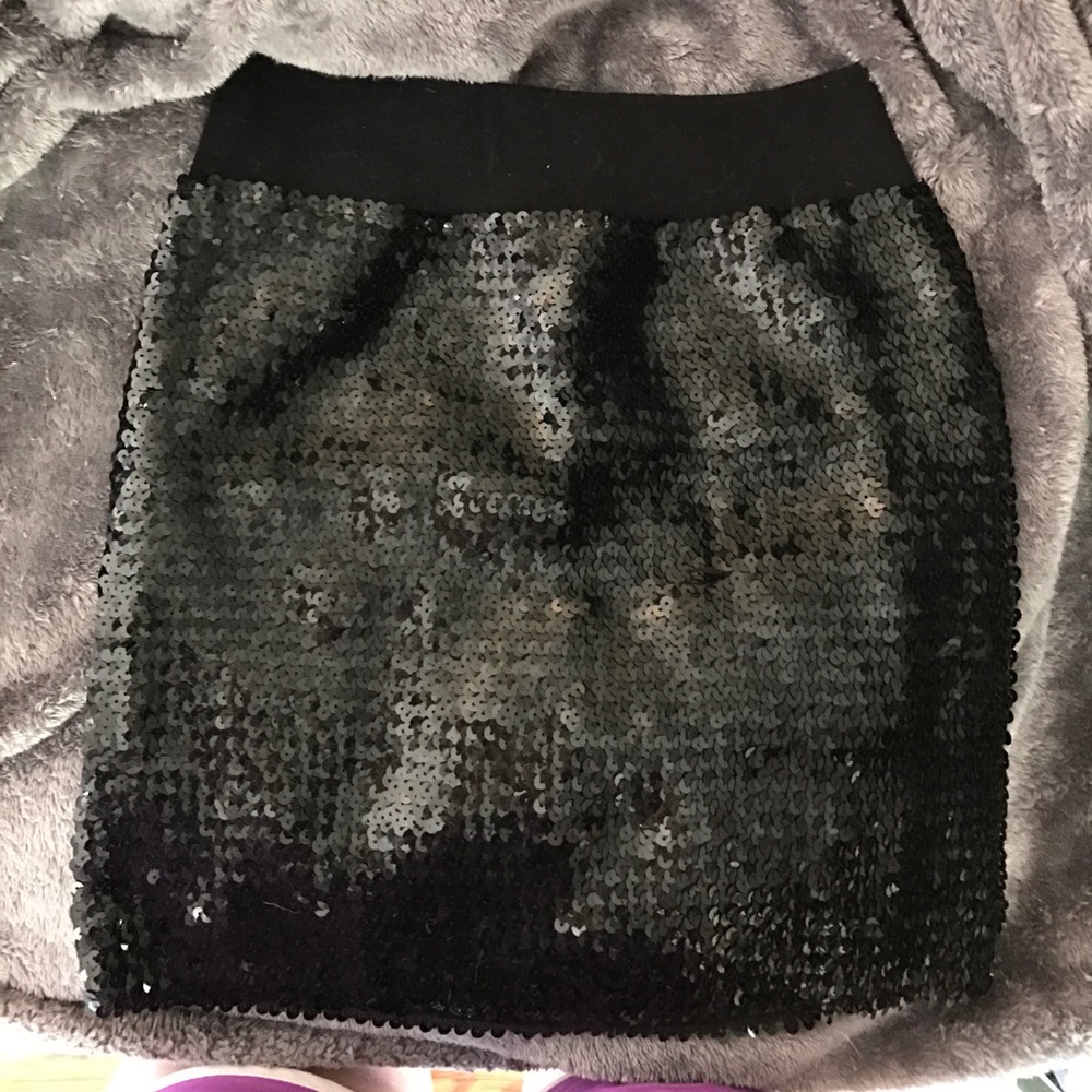 Sequin bodycon skirt