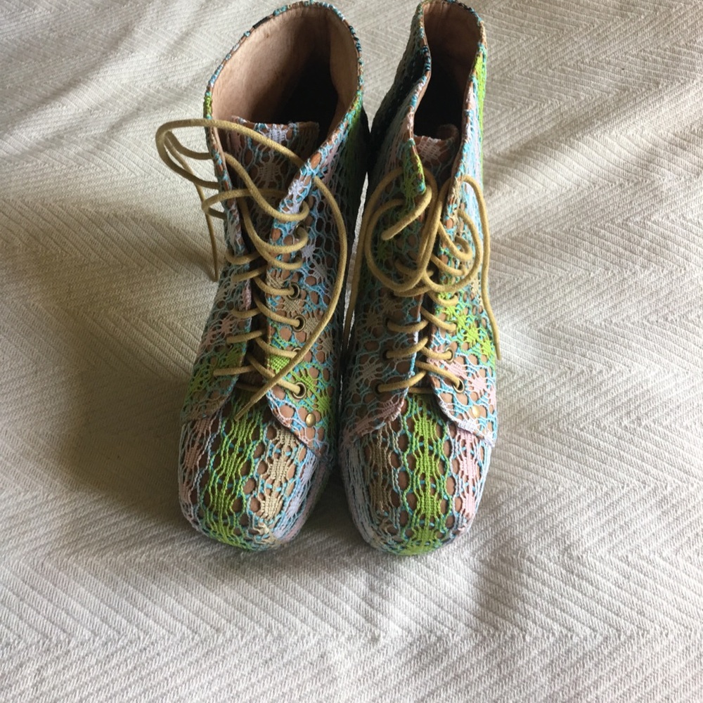 Jeffrey Campbell lace