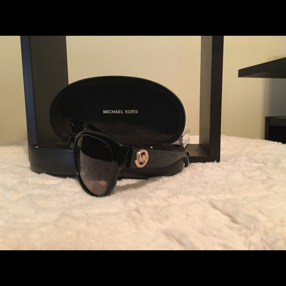 Michael Kors sun glasses