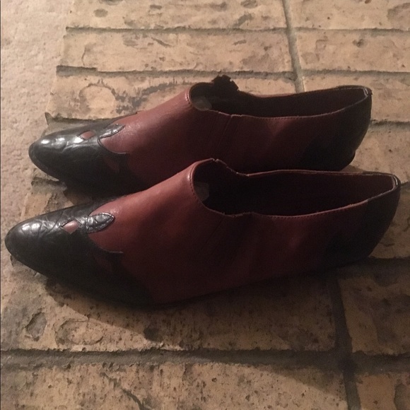 Black and Brown Short Boots - Picture 2 of 3