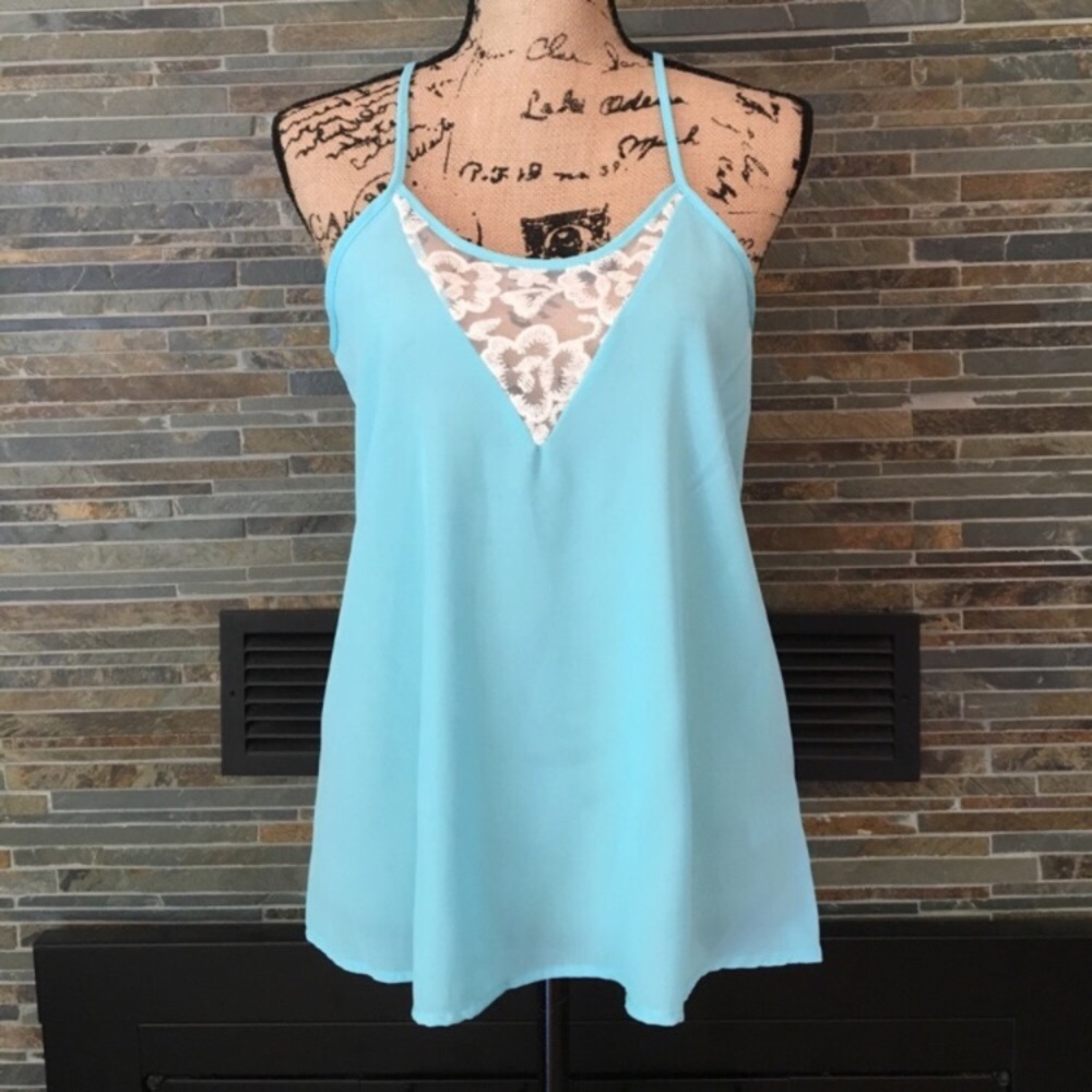 Blue Lace Detail Tank Top - Picture 2 of 3