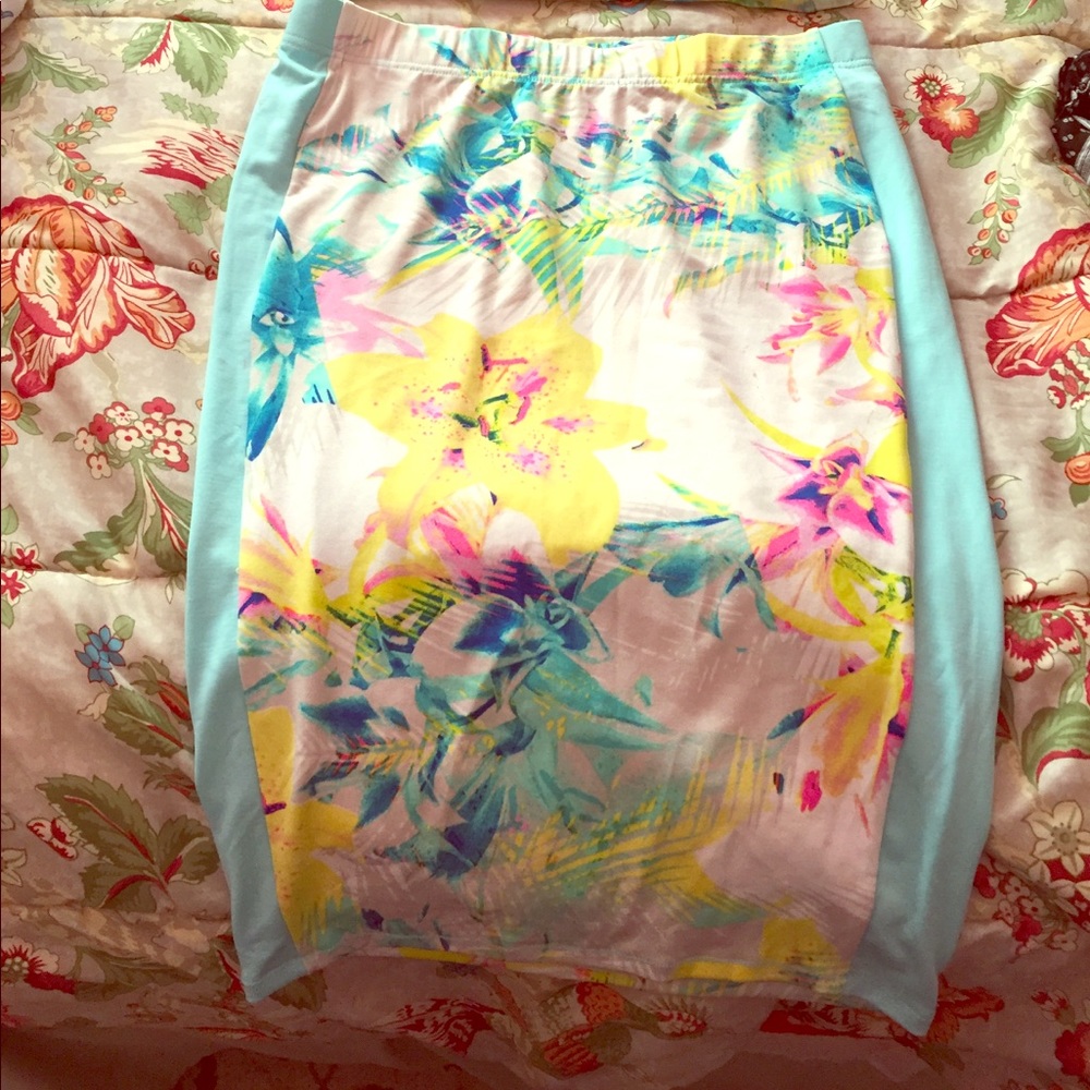 Nicki Minsk set