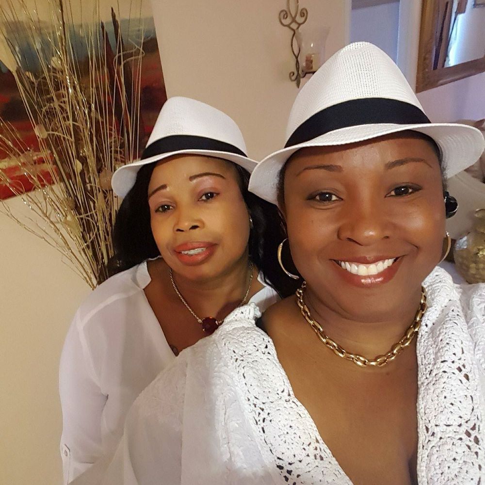Meet your Posher, Renee