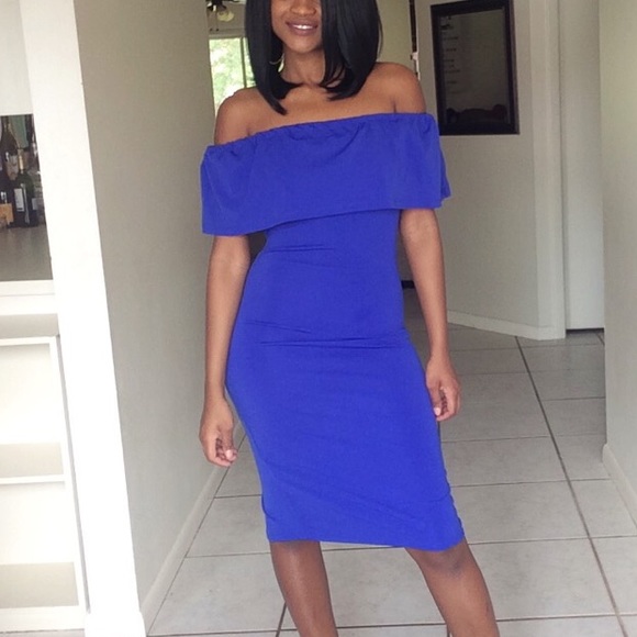 Blue Off the shoulder bodycon dress - Picture 3 of 3
