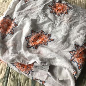 GUC Aden + Anais Bamboo Swaddle