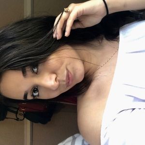 Meet your Posher, Hilda