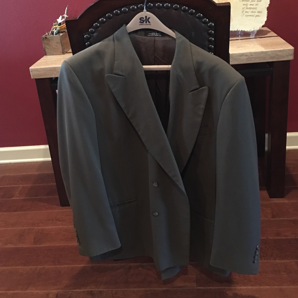 Men's dress jacket by city streets custom fit
