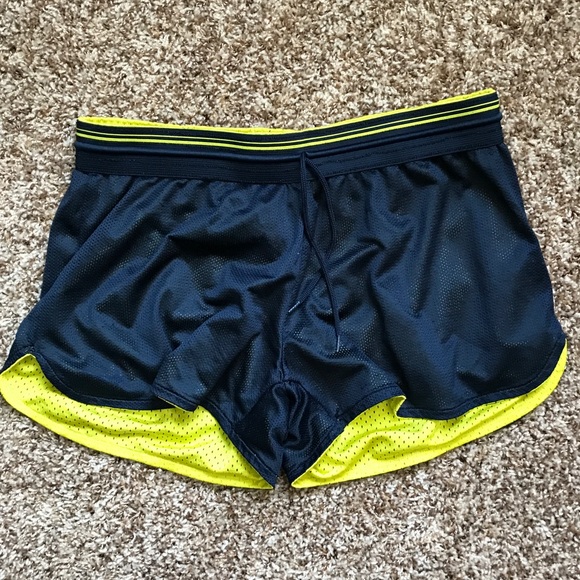 Nike Pants - Navy reversible Nike running shorts