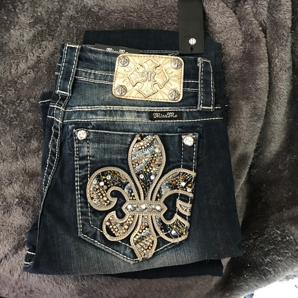buckle miss me jeans! NWT