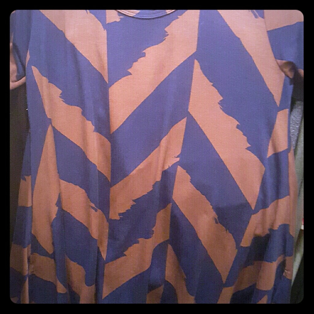 Lularoe Perfect T EUC