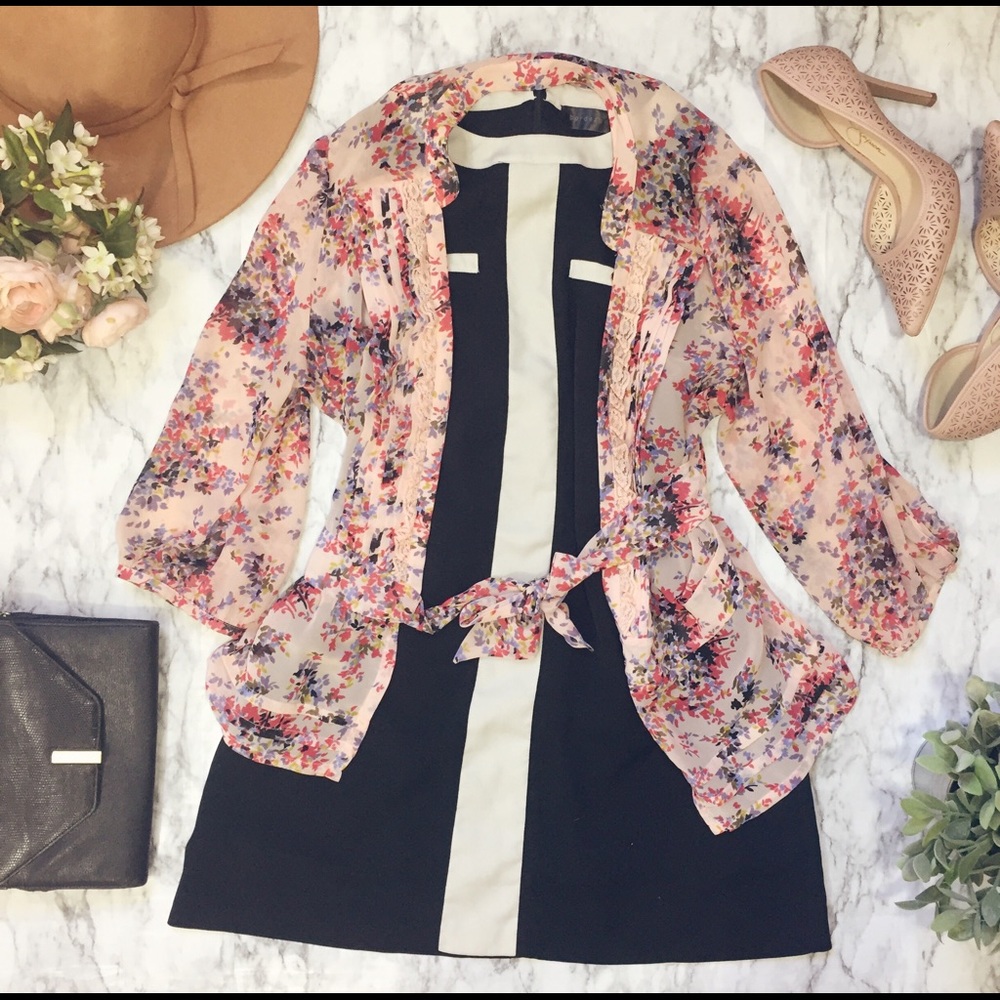 Floral Sheer Blouse w/ Beautiful Details