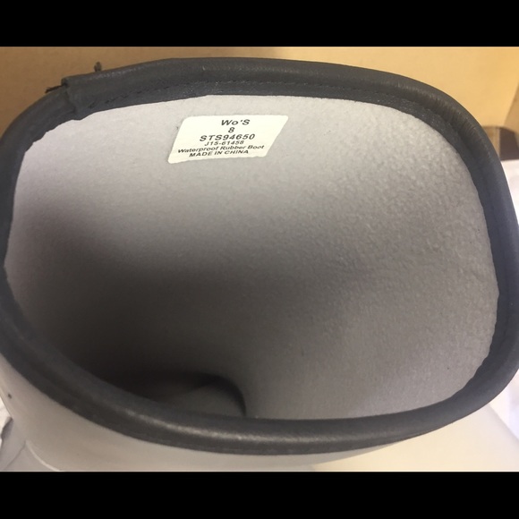 sperry walker turf rain boot yellow