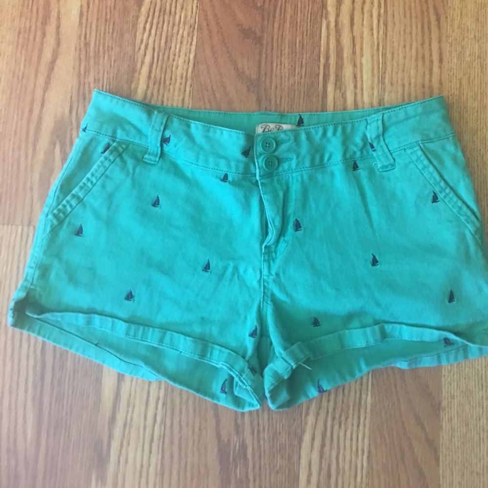 BeBop Sail Boat shorts