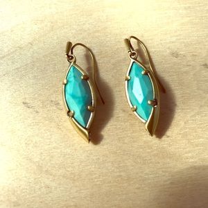 Maxwell Drop Earrings In Variegated Turquoise