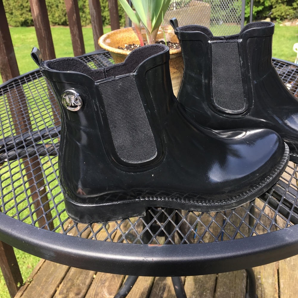 Michael Kors Chelsea Rain boots