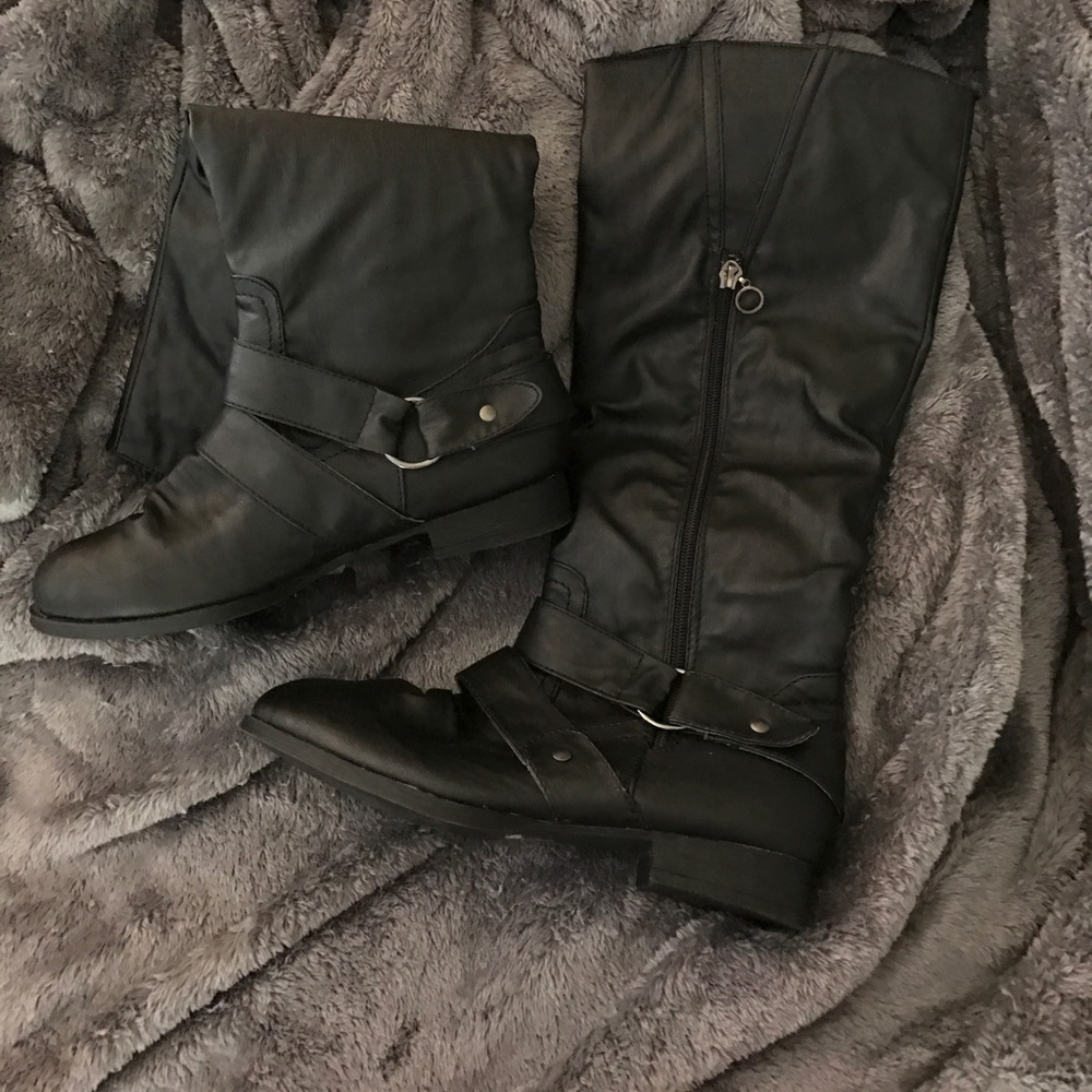 Black riding boots! Never worn