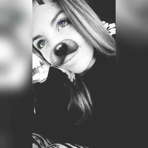 Meet your Posher, Loreena