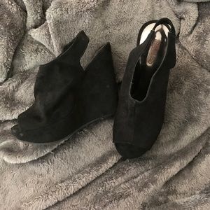 CARLOS SANTANA wedges