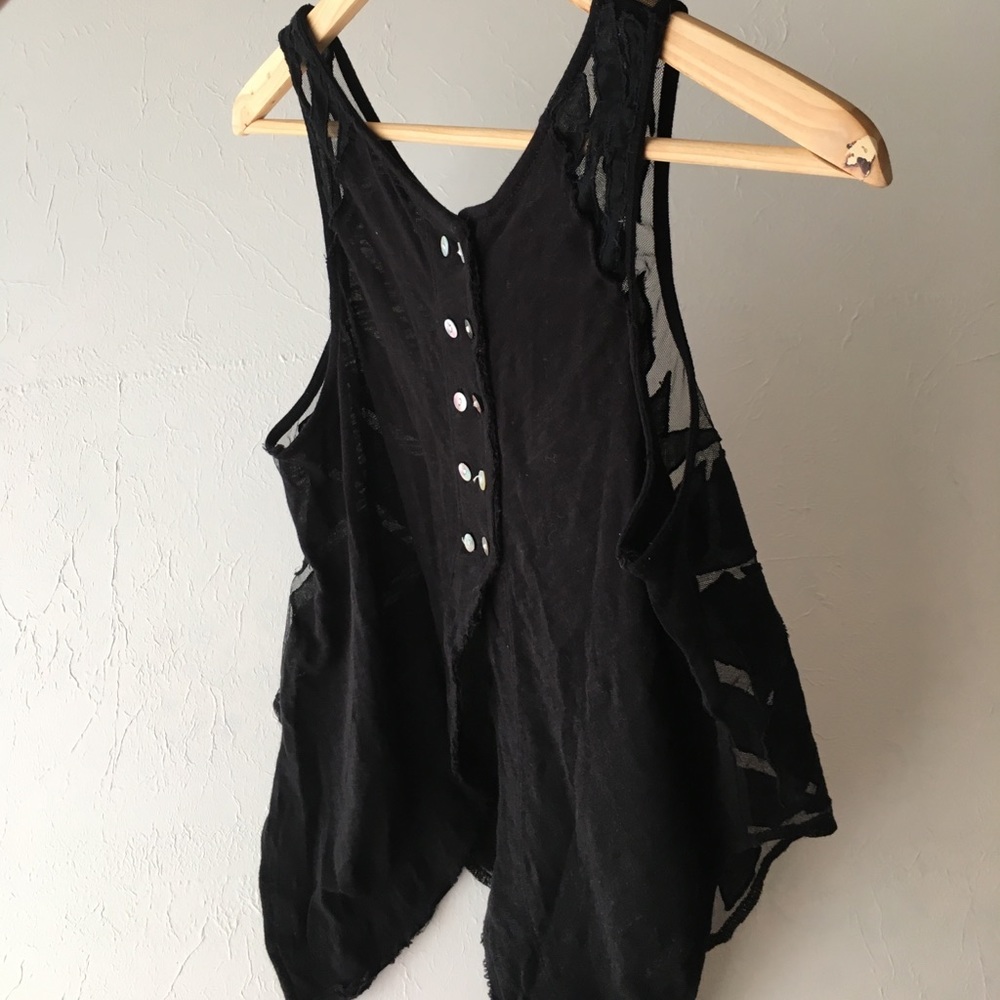FREE PEOPLE Top, bat wings open back - Picture 2 of 4