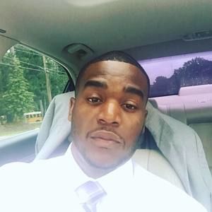 Meet your Posher, Clive