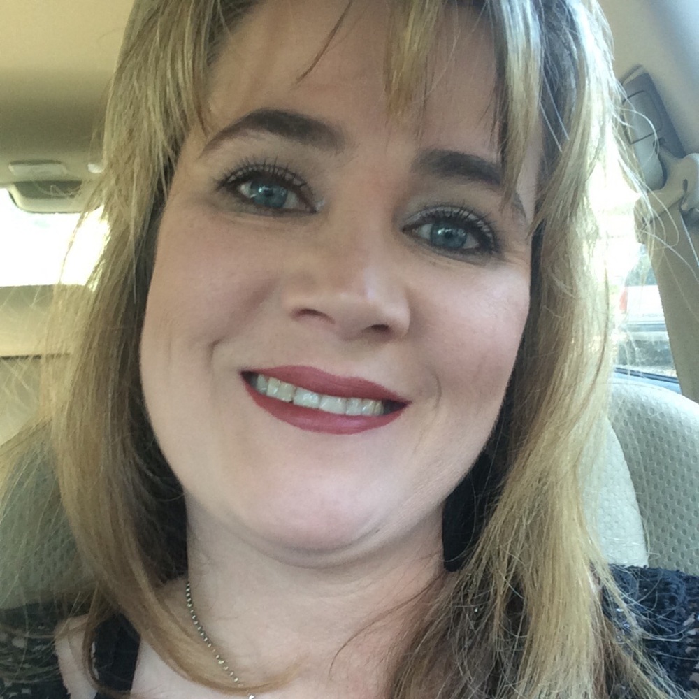 Meet your Posher, Teresa
