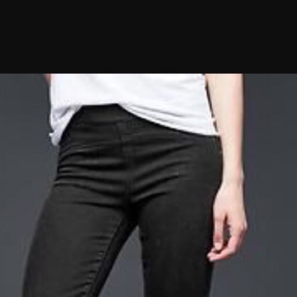 Gap size 10/30 black skinny jeans leggings