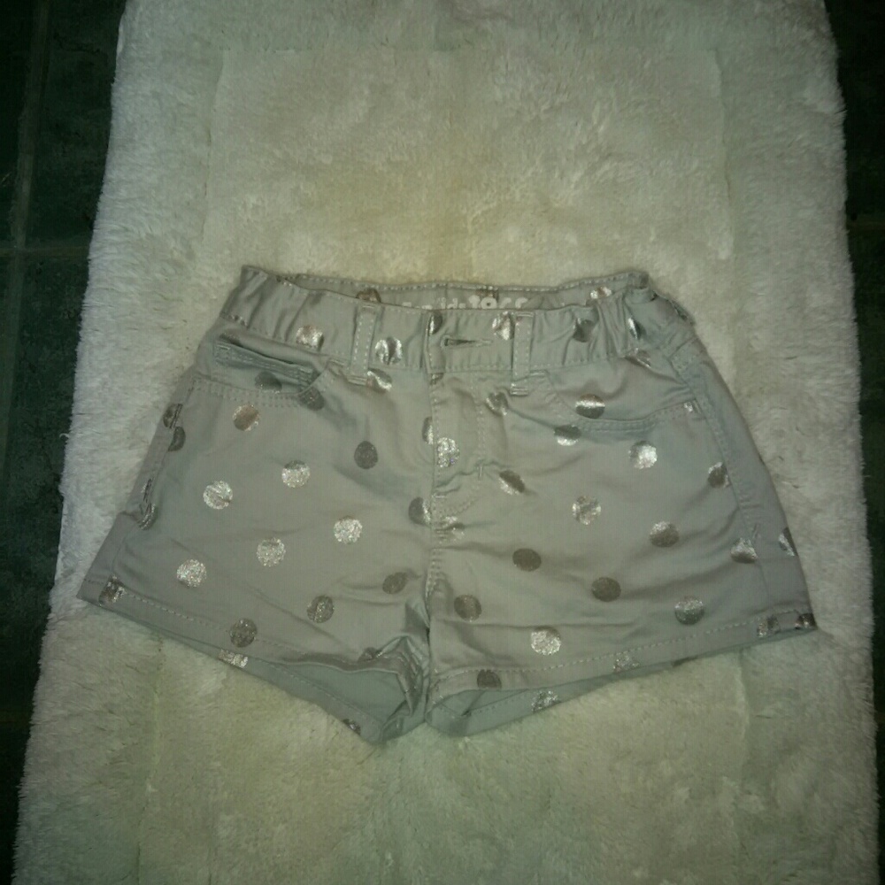 Gapkid shorty shorts.