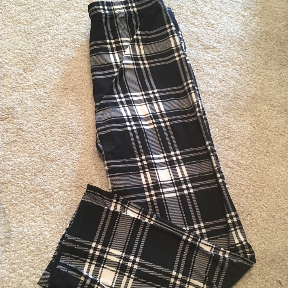 Jamby Capris