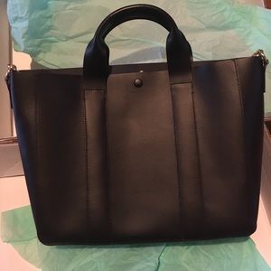 Leather gap purse