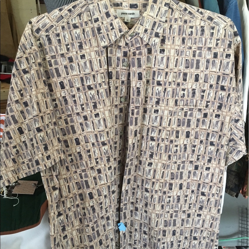Men's short sleeve shirt